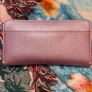 Elegant Pink Women's Wallet